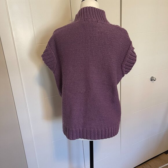 Lofty Manner Sweater vest, Size L - Picture 2 of 4